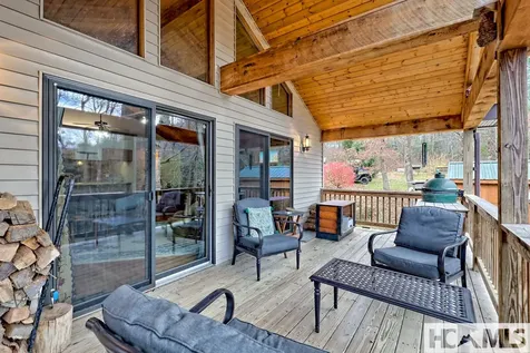 7829 Dillard Road Scaly Mountain NC 28775