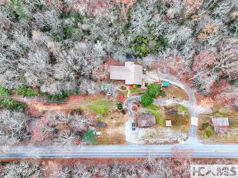 7829 Dillard Road Scaly Mountain NC 28775