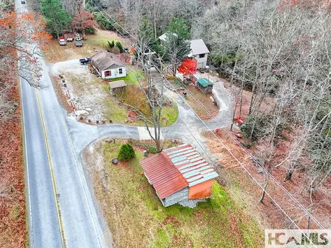 7829 Dillard Road Scaly Mountain NC 28775