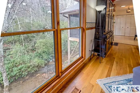 7829 Dillard Road Scaly Mountain NC 28775