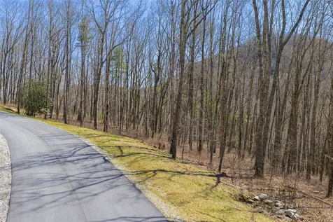 C34 Roaming Road Glenville NC 28736