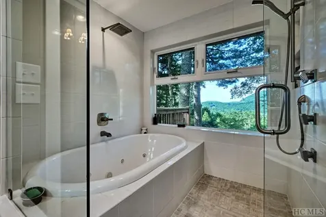 12 Watch Hill Lane Cashiers NC 28717