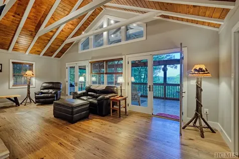 12 Watch Hill Lane Cashiers NC 28717