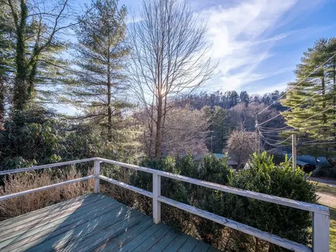 169 Sage Circle Glenville NC 28736