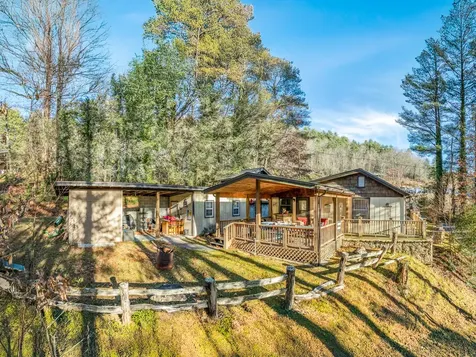 51 Briarberry Lane Glenville NC 28736