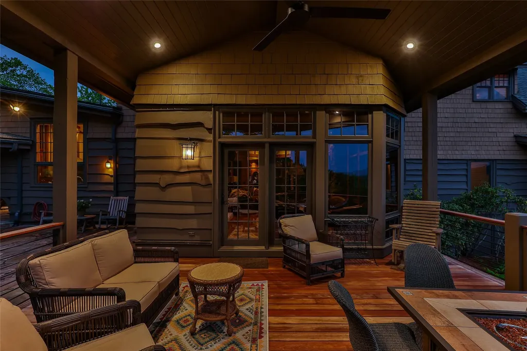 224 Knob Hill Highlands NC 28741