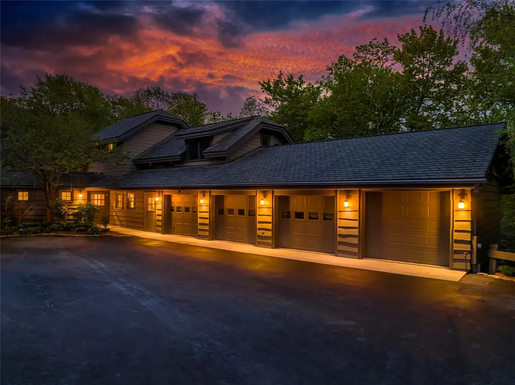 224 Knob Hill Highlands NC 28741