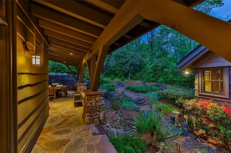 224 Knob Hill Highlands NC 28741
