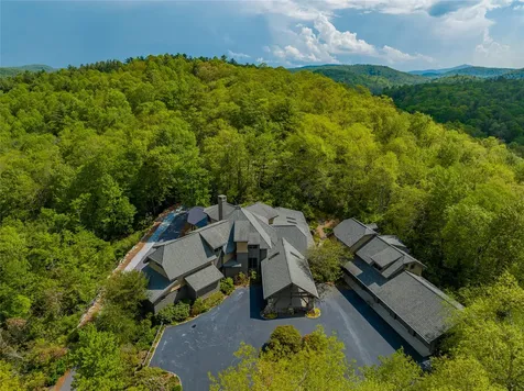 224 Knob Hill Highlands NC 28741
