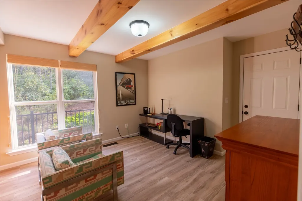 176 Long Pond Lane Cashiers NC 28717