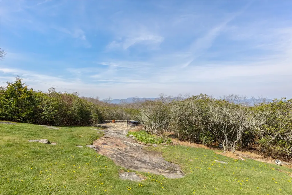 984 King Gap Road Highlands NC 28741