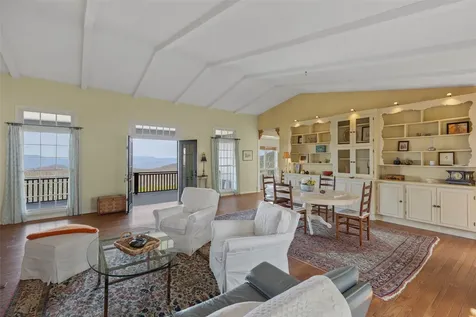 984 King Gap Road Highlands NC 28741