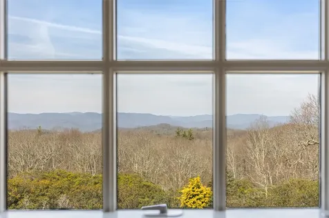 984 King Gap Road Highlands NC 28741