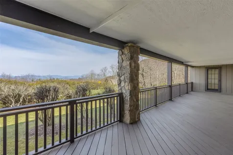 984 King Gap Road Highlands NC 28741