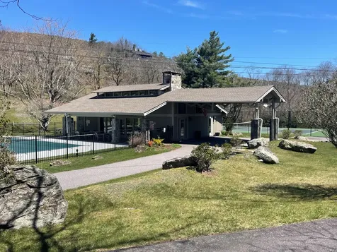 984 King Gap Road Highlands NC 28741