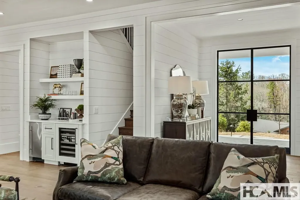 33 Sanctuary Ridge Road Highlands NC 28741