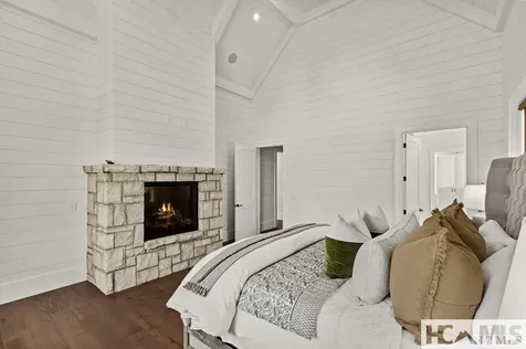 33 Sanctuary Ridge Road Highlands NC 28741