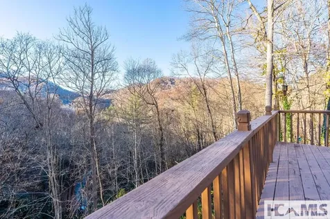 146/148 Bluebird Lane Glenville NC 28736