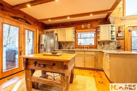 146/148 Bluebird Lane Glenville NC 28736