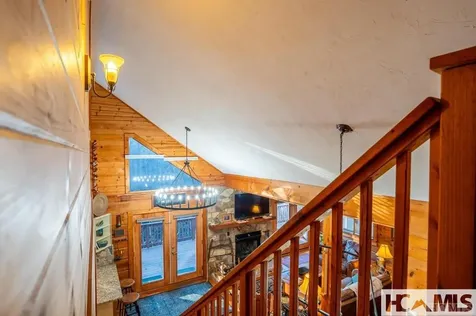 146/148 Bluebird Lane Glenville NC 28736