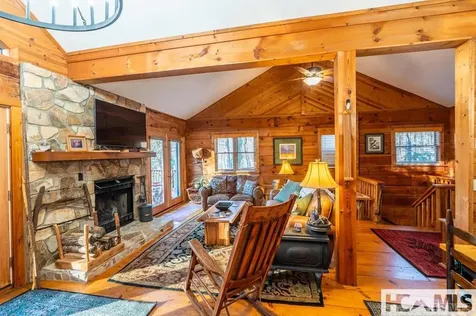 146/148 Bluebird Lane Glenville NC 28736