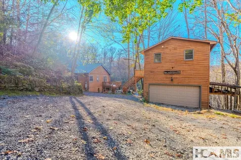 146/148 Bluebird Lane Glenville NC 28736