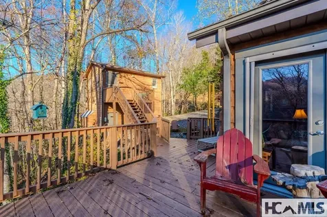 146/148 Bluebird Lane Glenville NC 28736