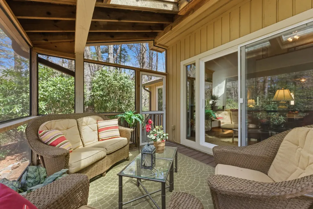 280 Holly Forest Court Sapphire NC 28774