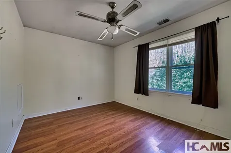 300 Still Water Road Cashiers NC 28717