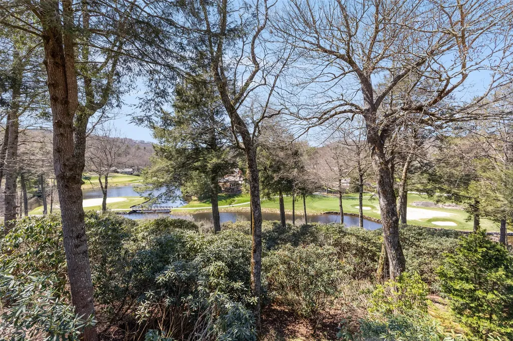 124 Spruce Lane Highlands NC 28741
