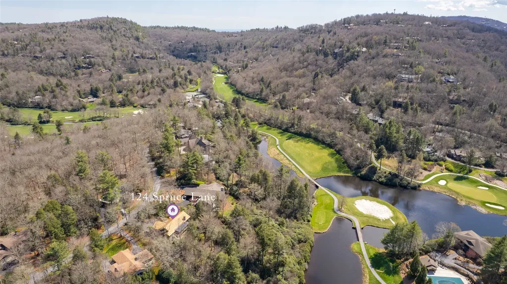 124 Spruce Lane Highlands NC 28741