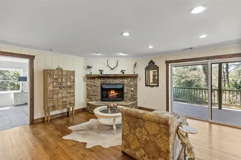 124 Spruce Lane Highlands NC 28741