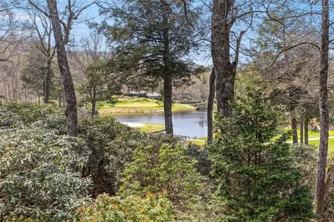 124 Spruce Lane Highlands NC 28741