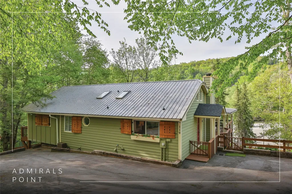 119 Heavens Gate Lane Glenville NC 28736