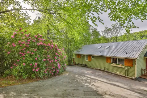 119 Heavens Gate Lane Glenville NC 28736