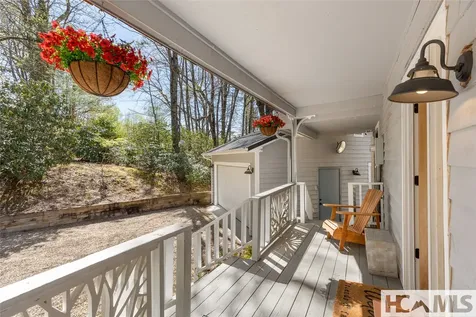 2092 West Christy Trail Sapphire NC 28774