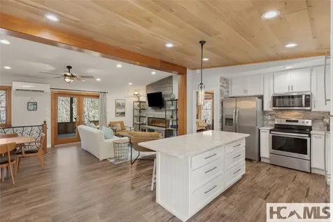 2092 West Christy Trail Sapphire NC 28774
