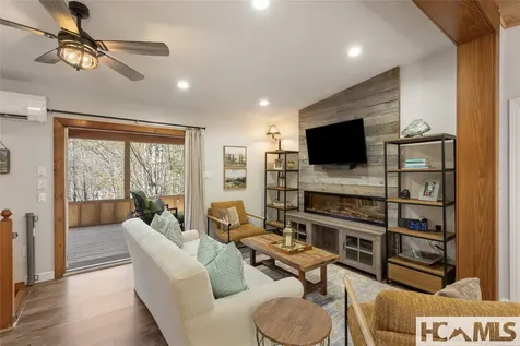 2092 West Christy Trail Sapphire NC 28774