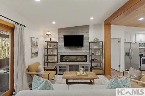 2092 West Christy Trail Sapphire NC 28774