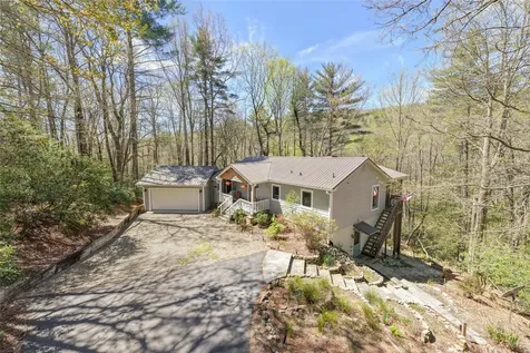 2092 West Christy Trail Sapphire NC 28774