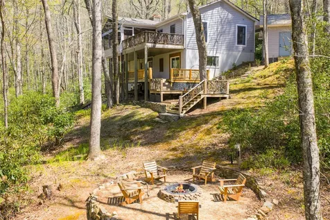 2092 West Christy Trail Sapphire NC 28774