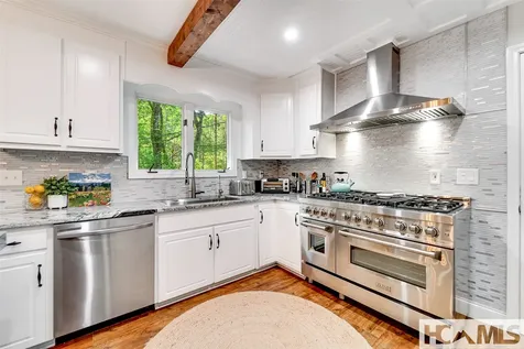 65 Nantahala Lane Highlands NC 28741