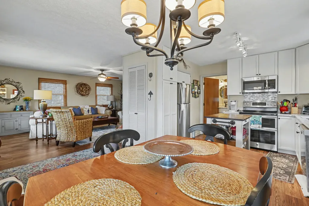 187 Evans Creek Road Scaly Mountain NC 28775