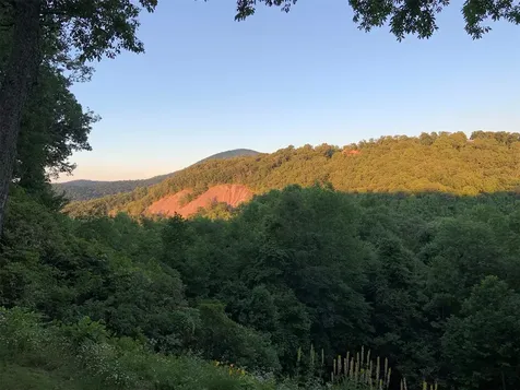 187 Evans Creek Road Scaly Mountain NC 28775