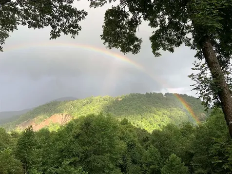 187 Evans Creek Road Scaly Mountain NC 28775