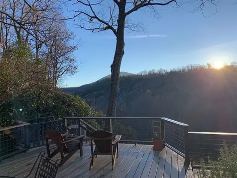 187 Evans Creek Road Scaly Mountain NC 28775