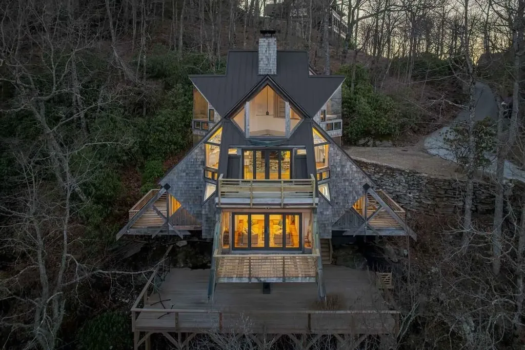 220 Worley Road Highlands NC 28741