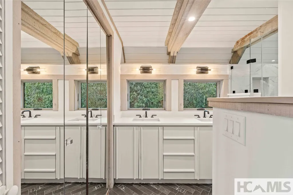 220 Worley Road Highlands NC 28741