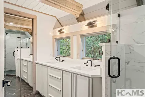 220 Worley Road Highlands NC 28741