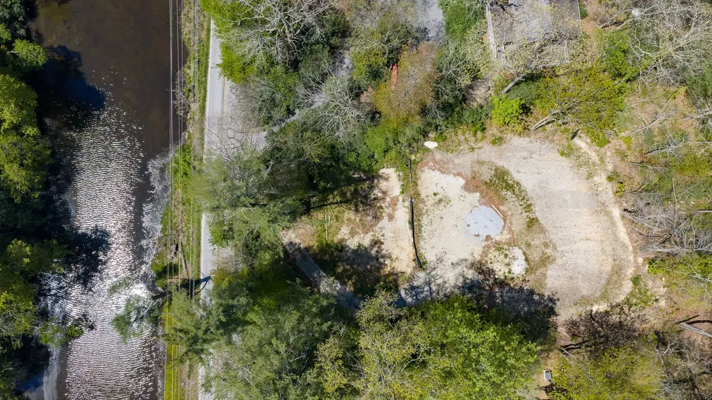 100 Hicks Road Highlands NC 28741